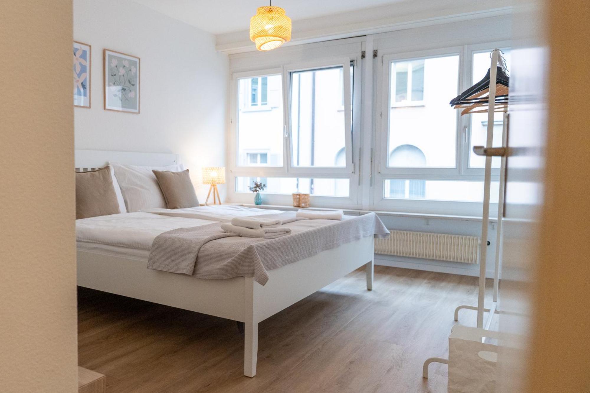 Gemuetliche Grosse Wohnung Naehe Uni Базель Екстер'єр фото
